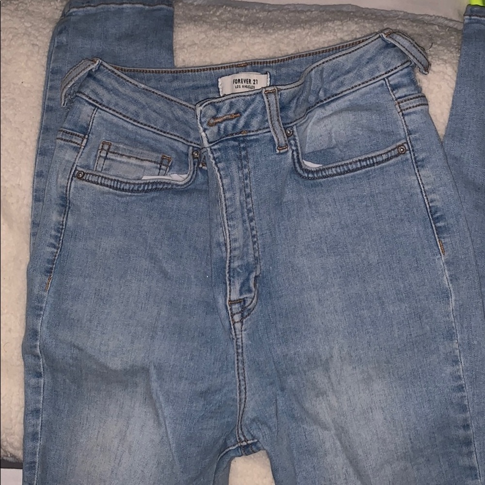 Ripped jeans